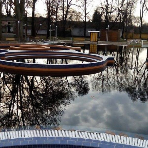 Csongrádi Gyógyfürdő és Uszoda