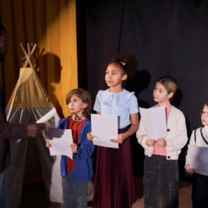 FÉSZEK MŰVÉSZ KLUB