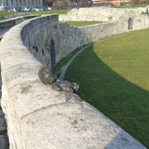 In Vino Veritas szobor/Római katona